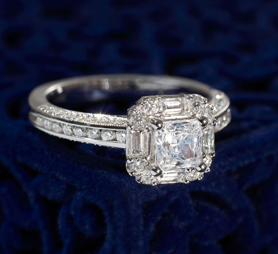 The Heavenly Halo: Our Favorite Halo Engagement Rings