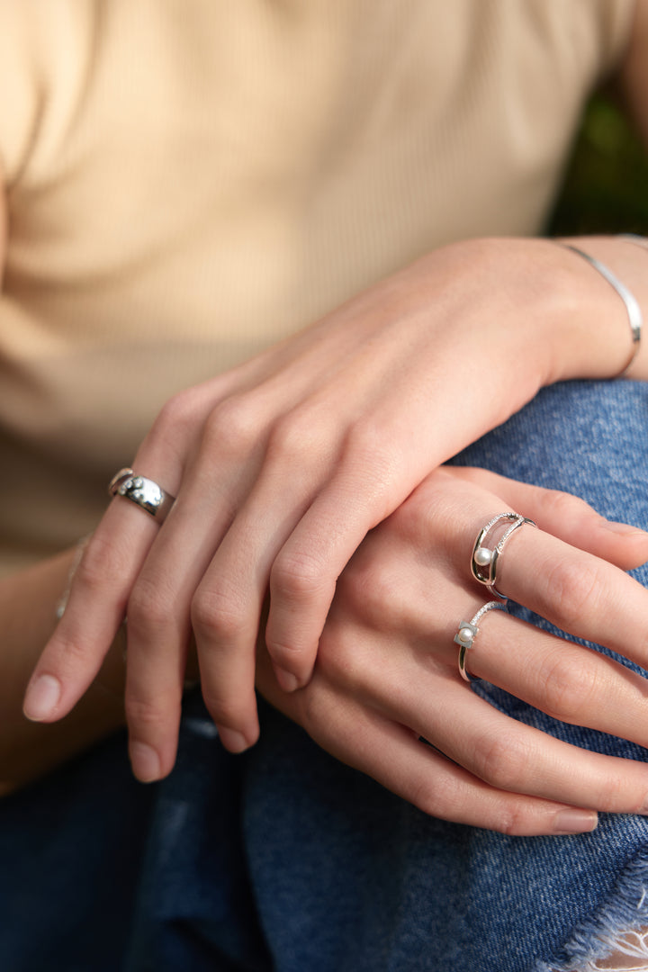 Silver Pearl Modernist Band Ring