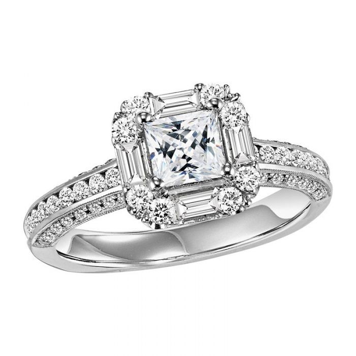 princess-cut diamond engagement ring